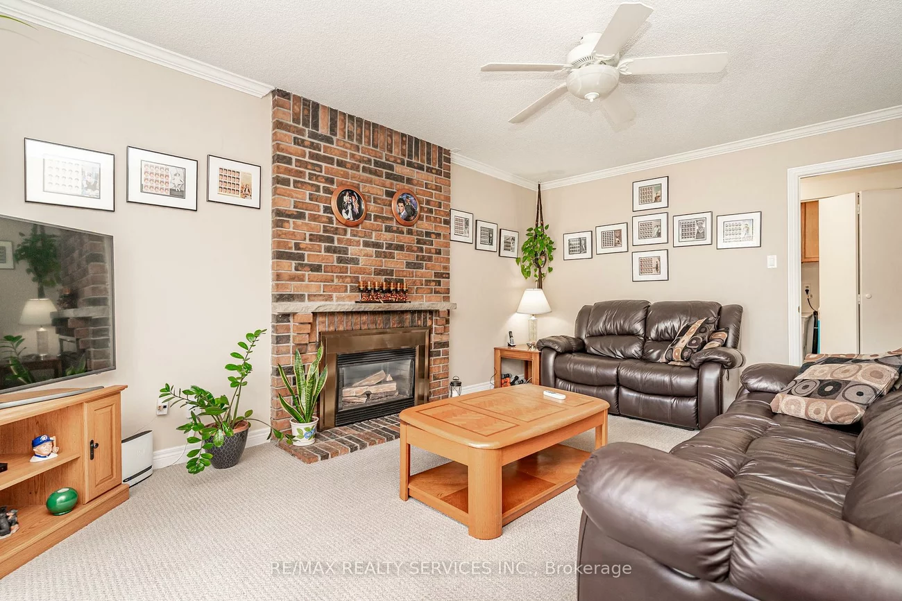 4, Markham, Central Park, Brampton