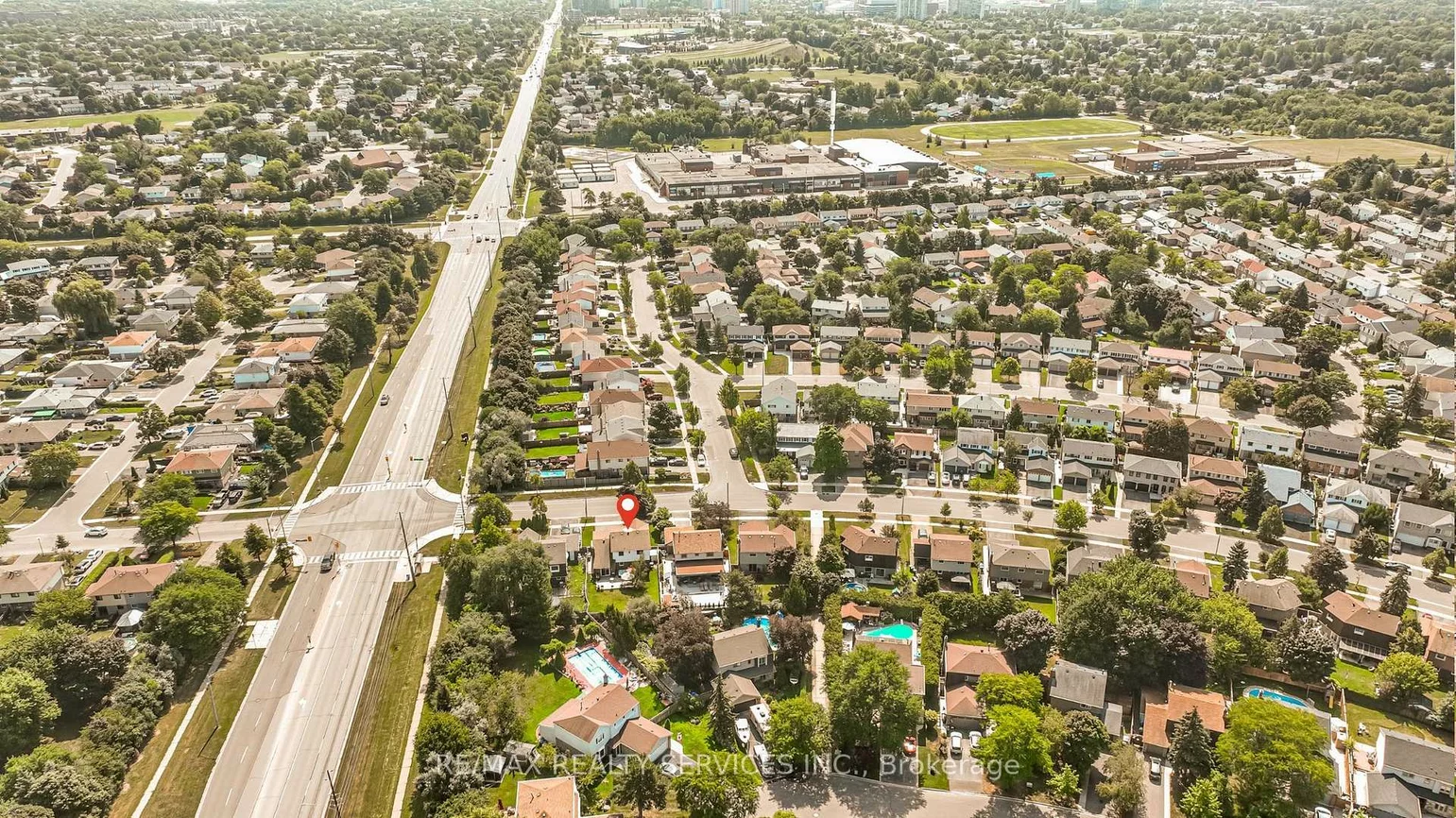 4, Markham, Central Park, Brampton