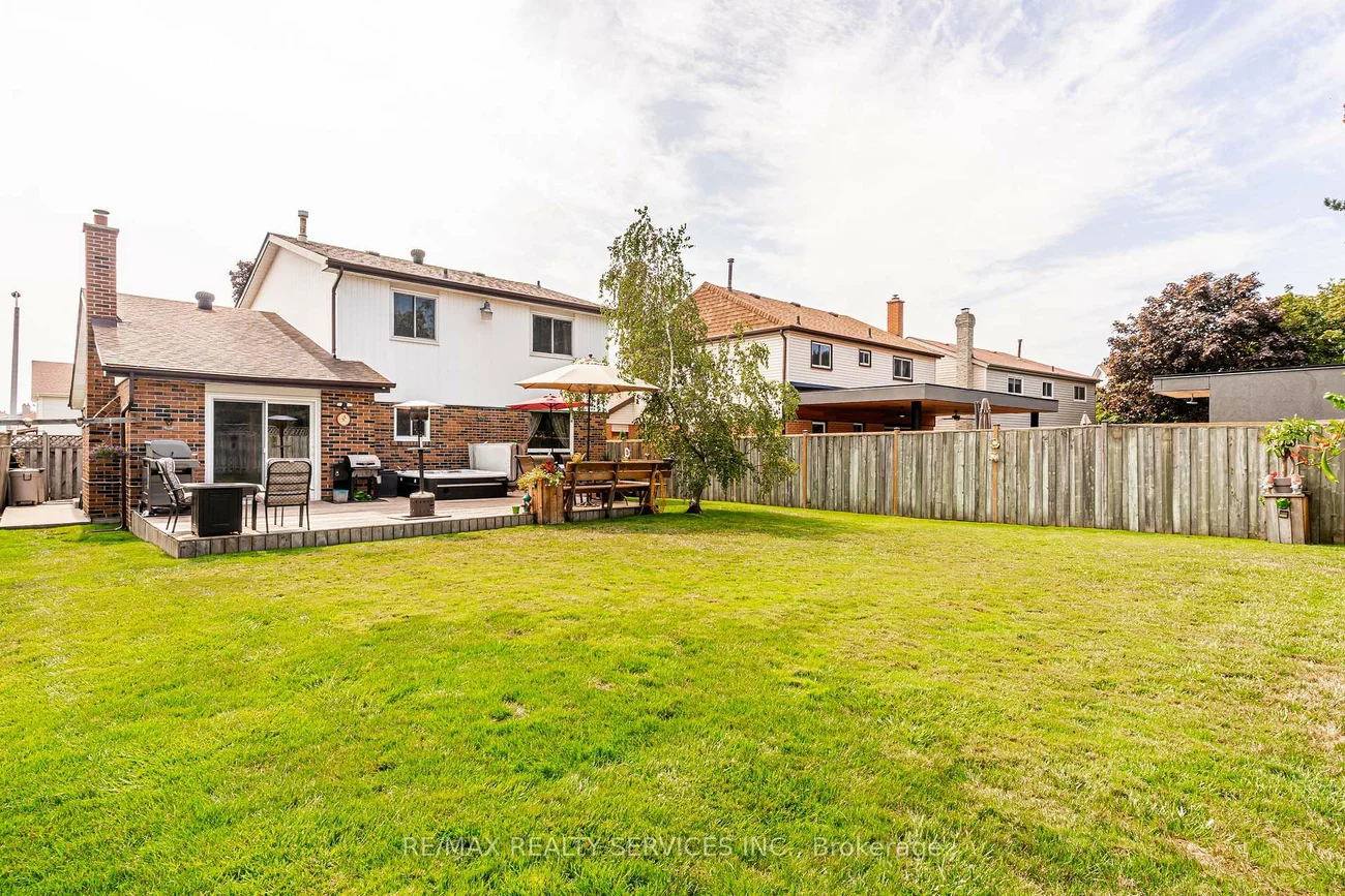 4, Markham, Central Park, Brampton