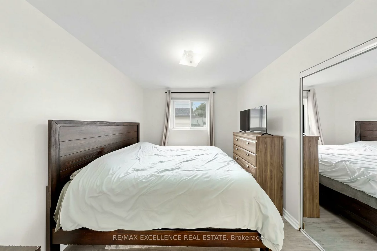 25, Graymar, Northgate, Brampton