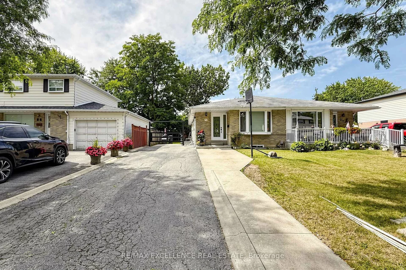 25, Graymar, Northgate, Brampton