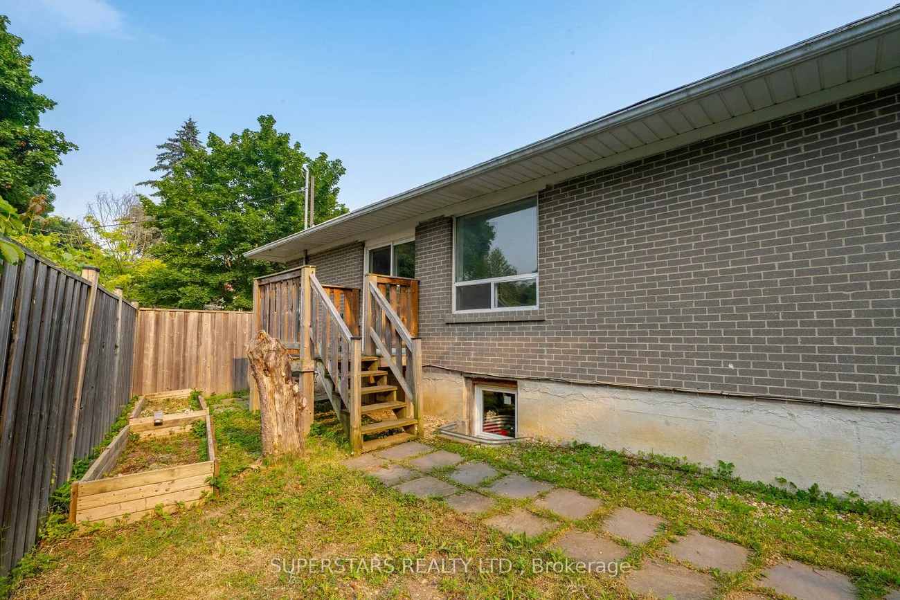 6, Meadowland, Brampton East, Brampton