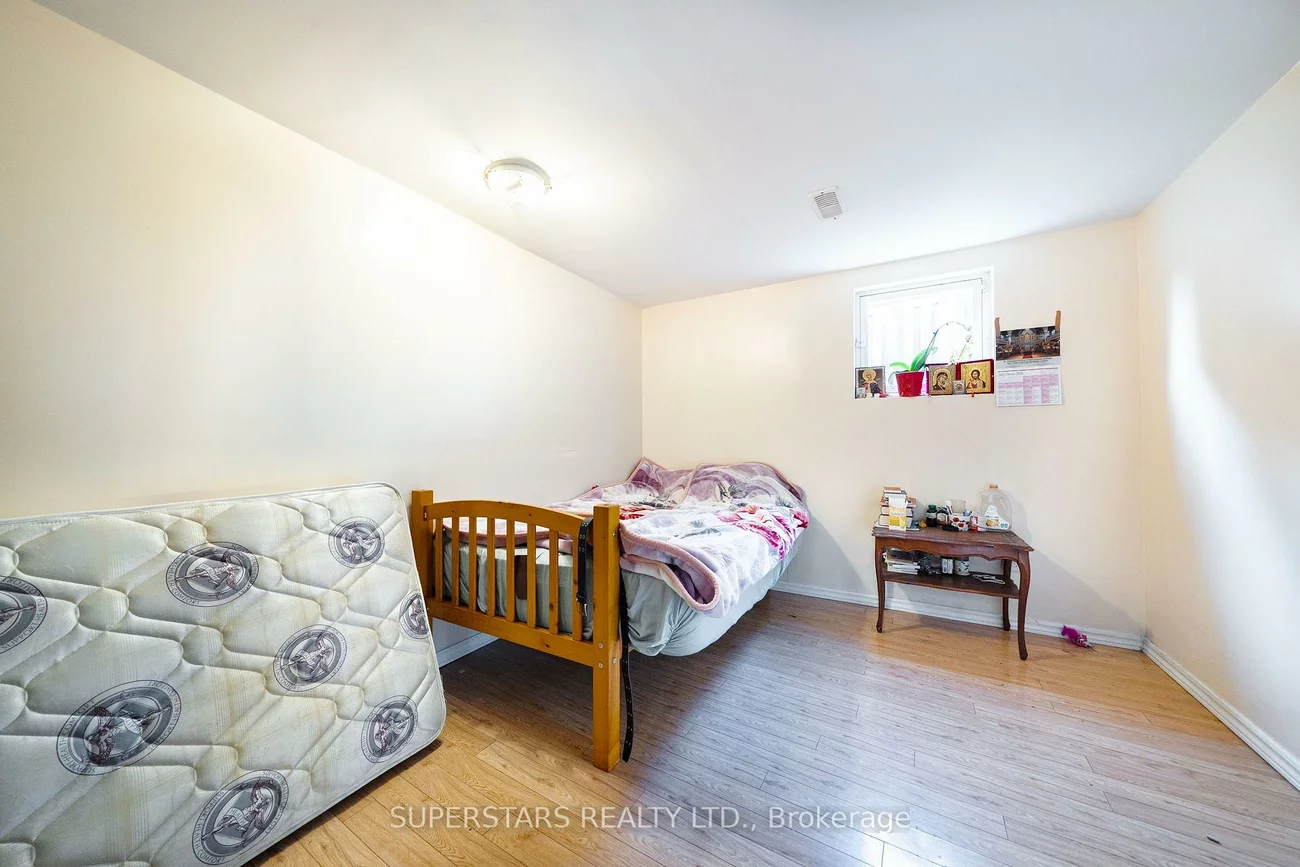 6, Meadowland, Brampton East, Brampton