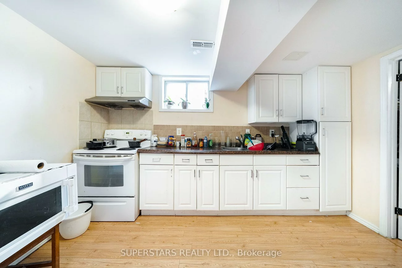 6, Meadowland, Brampton East, Brampton