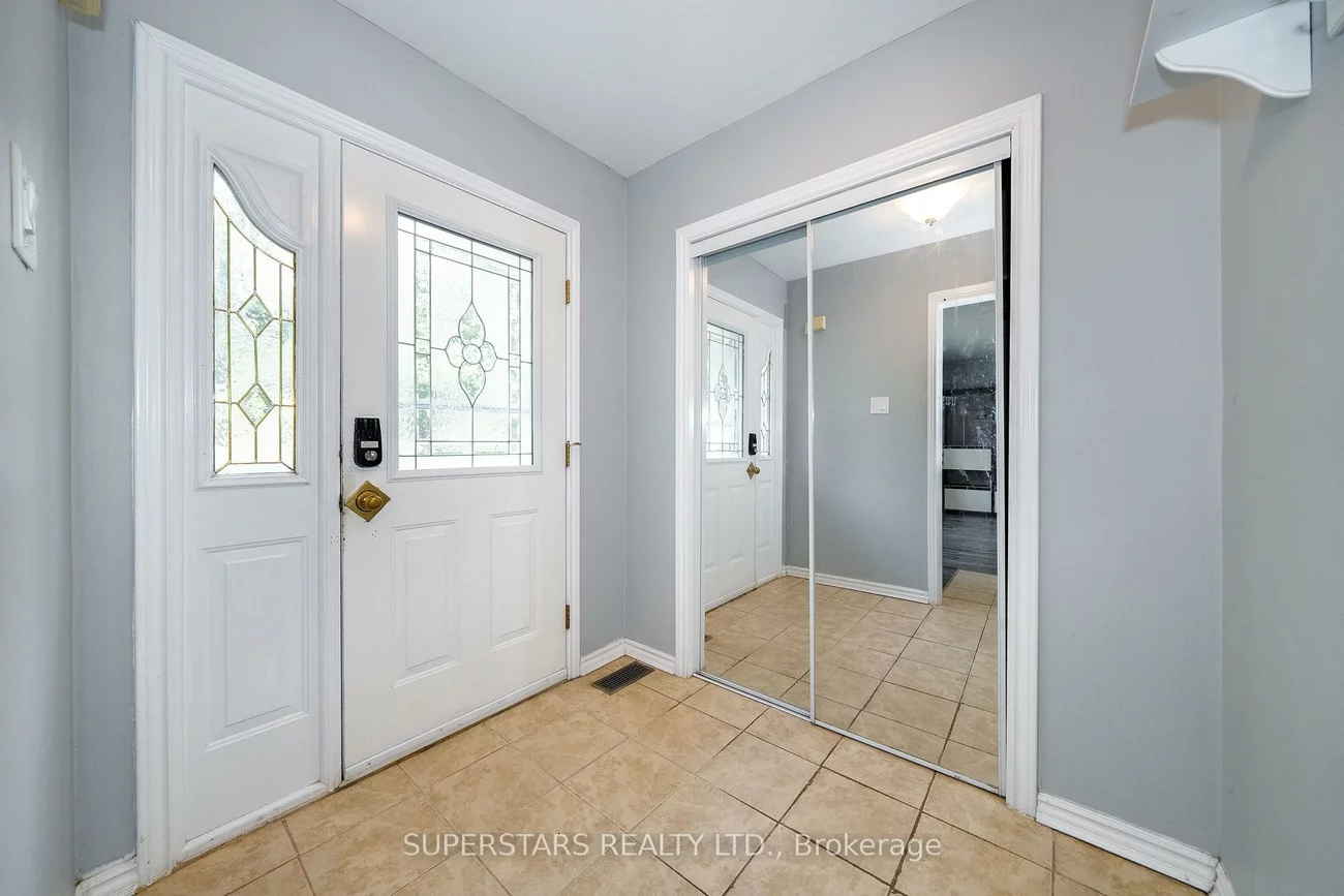 6, Meadowland, Brampton East, Brampton