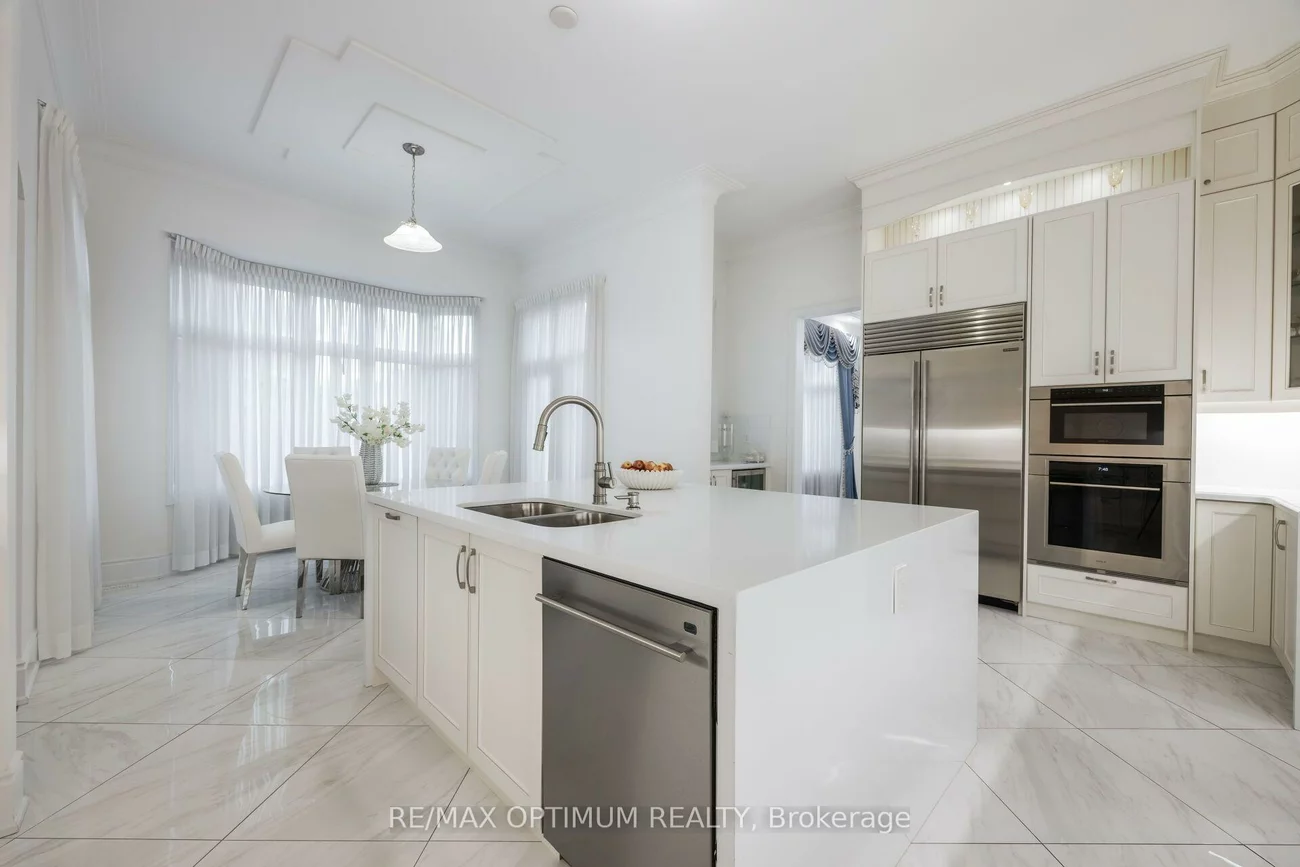 37, Elbern Markell, Credit Valley, Brampton