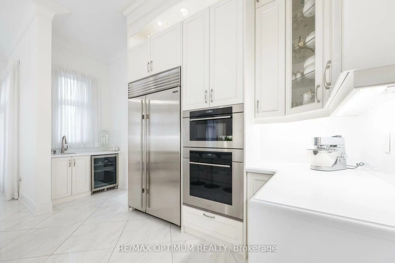 37, Elbern Markell, Credit Valley, Brampton