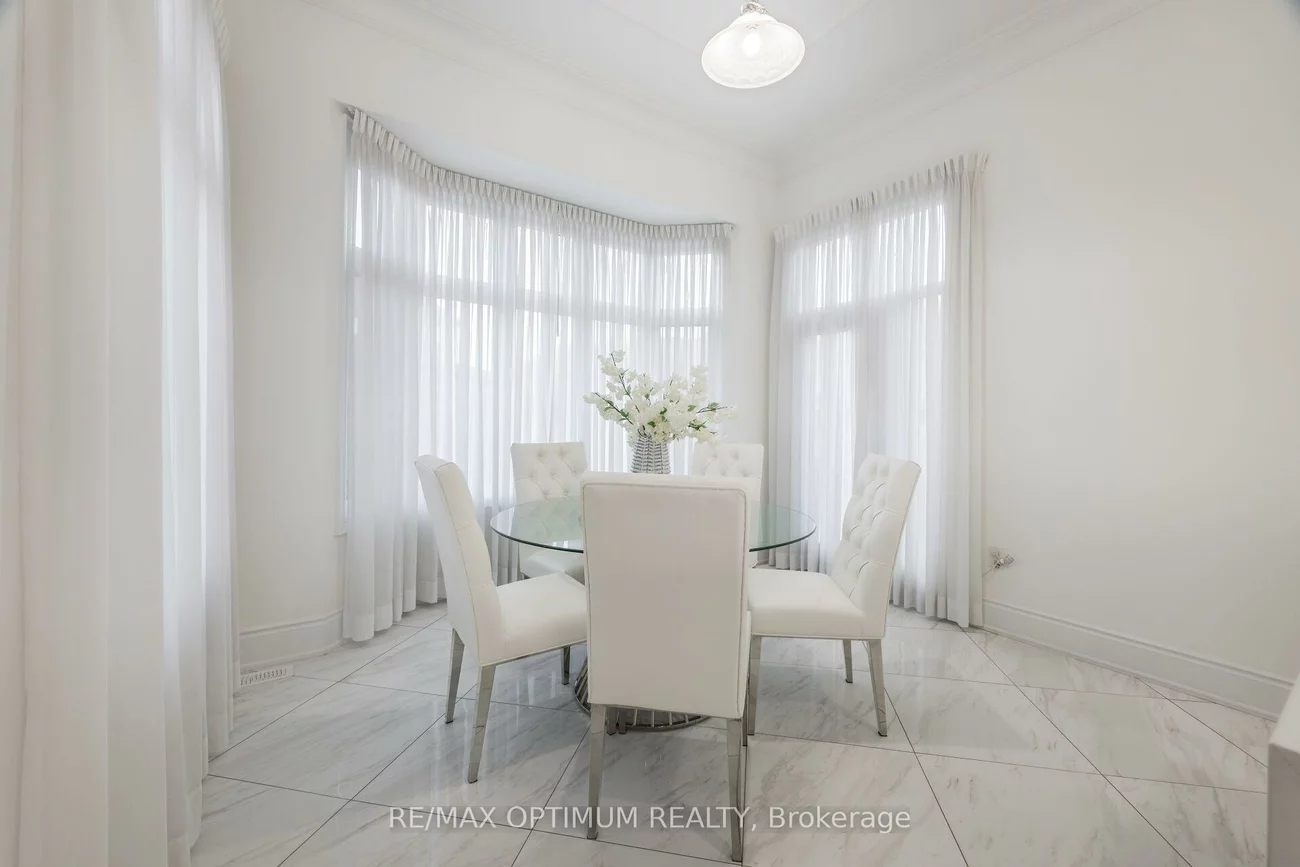 37, Elbern Markell, Credit Valley, Brampton