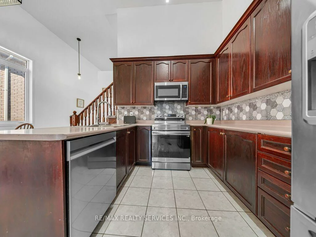 101, River Rock, Fletcher's Meadow, Brampton