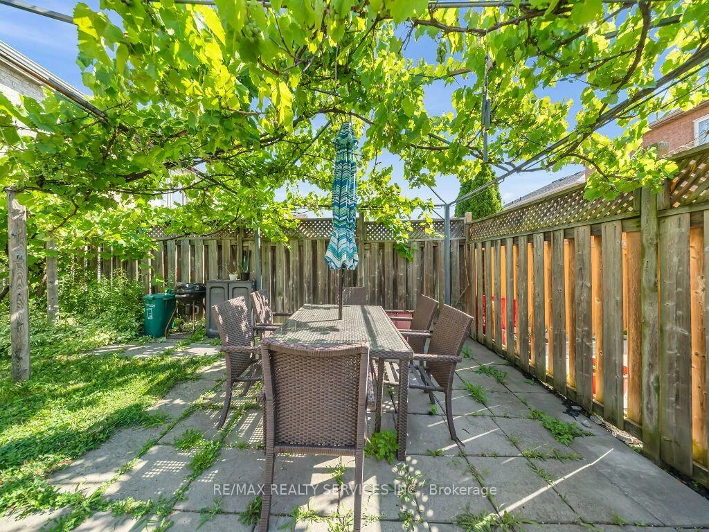 101, River Rock, Fletcher's Meadow, Brampton