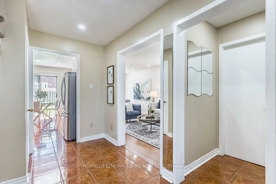 21, Tralee, Heart Lake West, Brampton