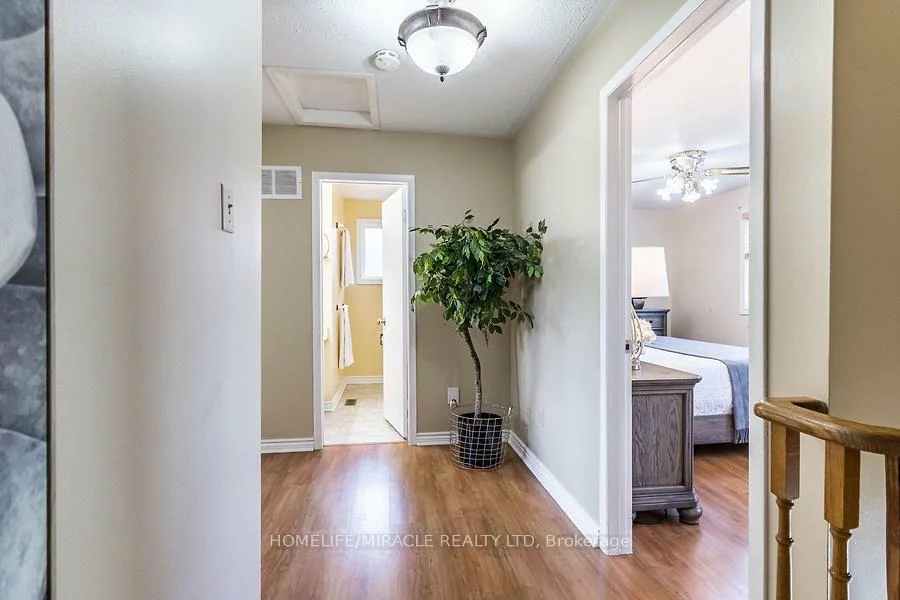 21, Tralee, Heart Lake West, Brampton