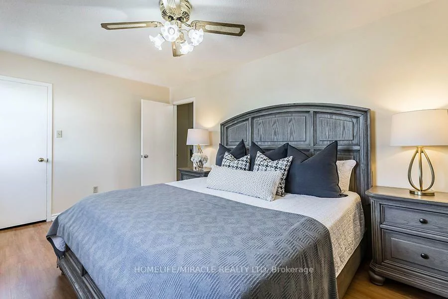 21, Tralee, Heart Lake West, Brampton