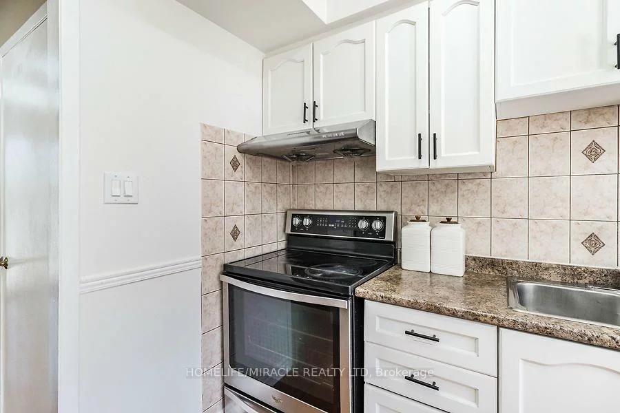 21, Tralee, Heart Lake West, Brampton