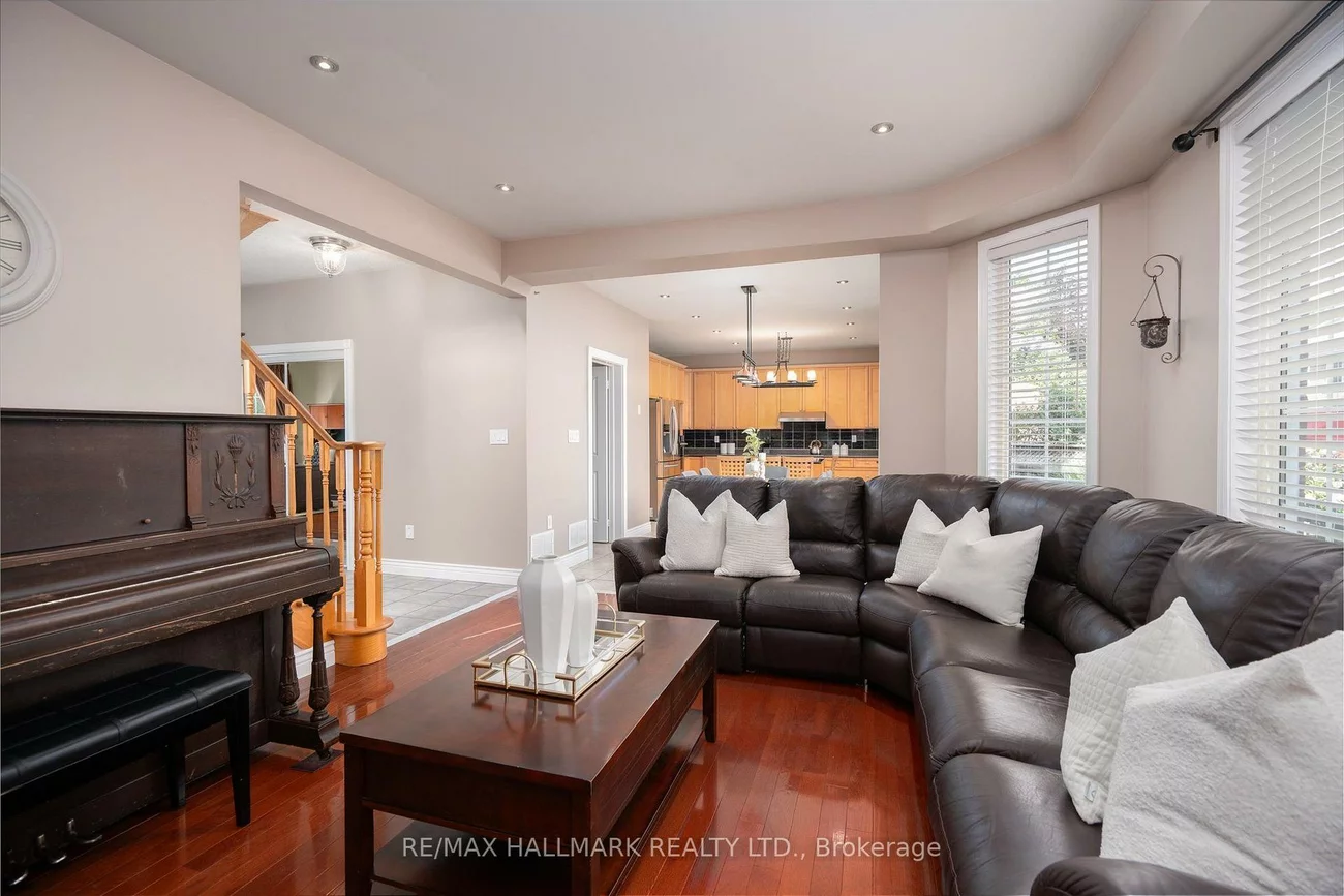 32, Redcastle, Fletcher's Meadow, Brampton