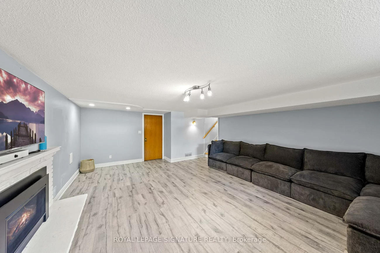 464, Bartley Bull, Brampton East, Brampton