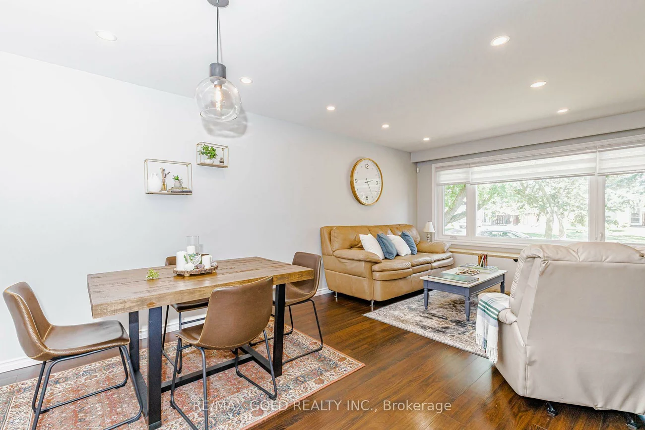 45, Grange, Northwood Park, Brampton