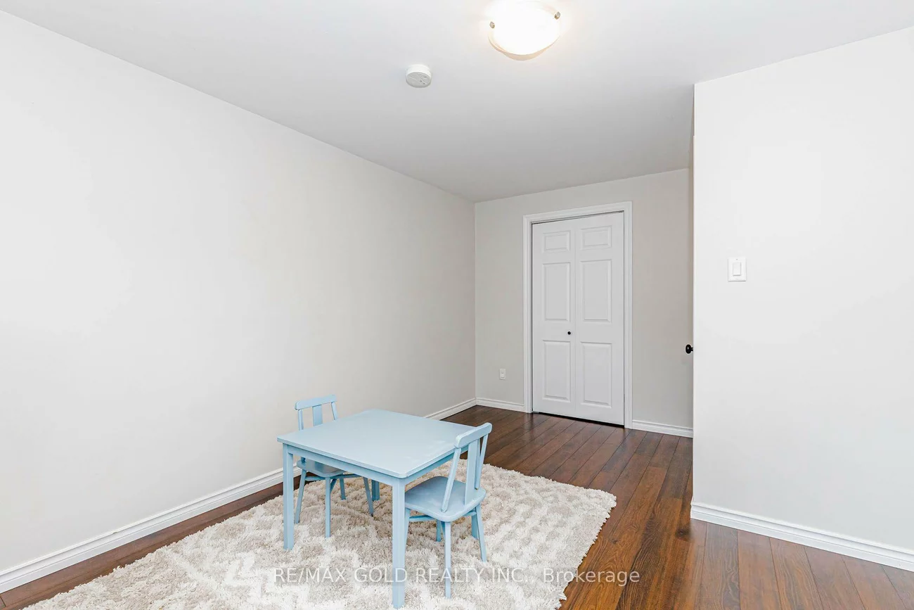 45, Grange, Northwood Park, Brampton