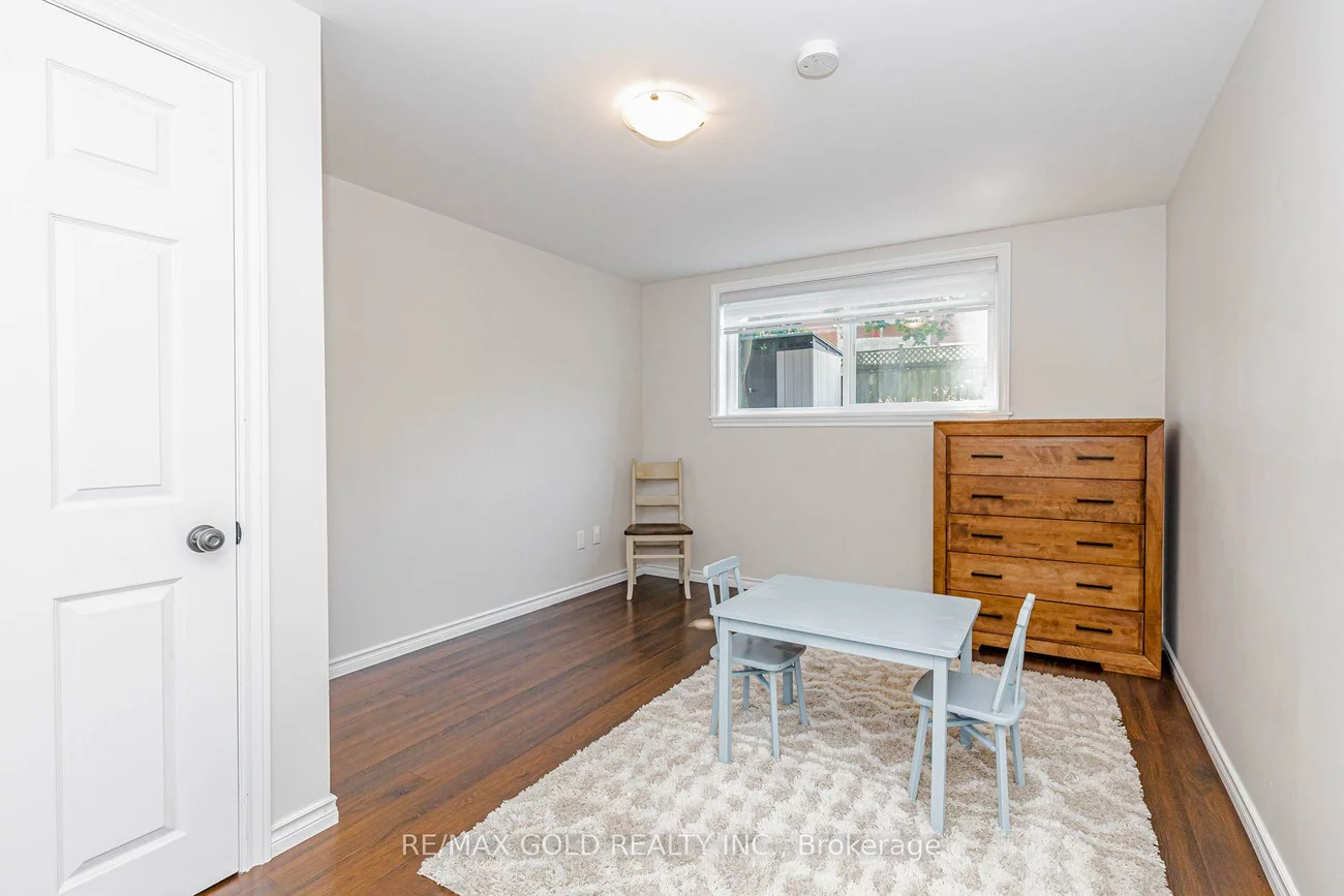 45, Grange, Northwood Park, Brampton