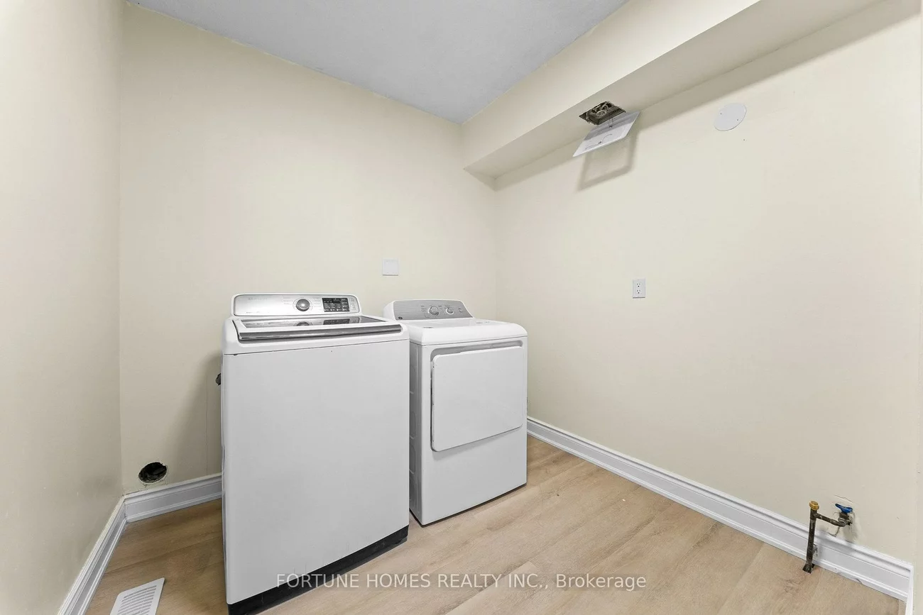 1, Ortona, Fletcher's Creek South, Brampton