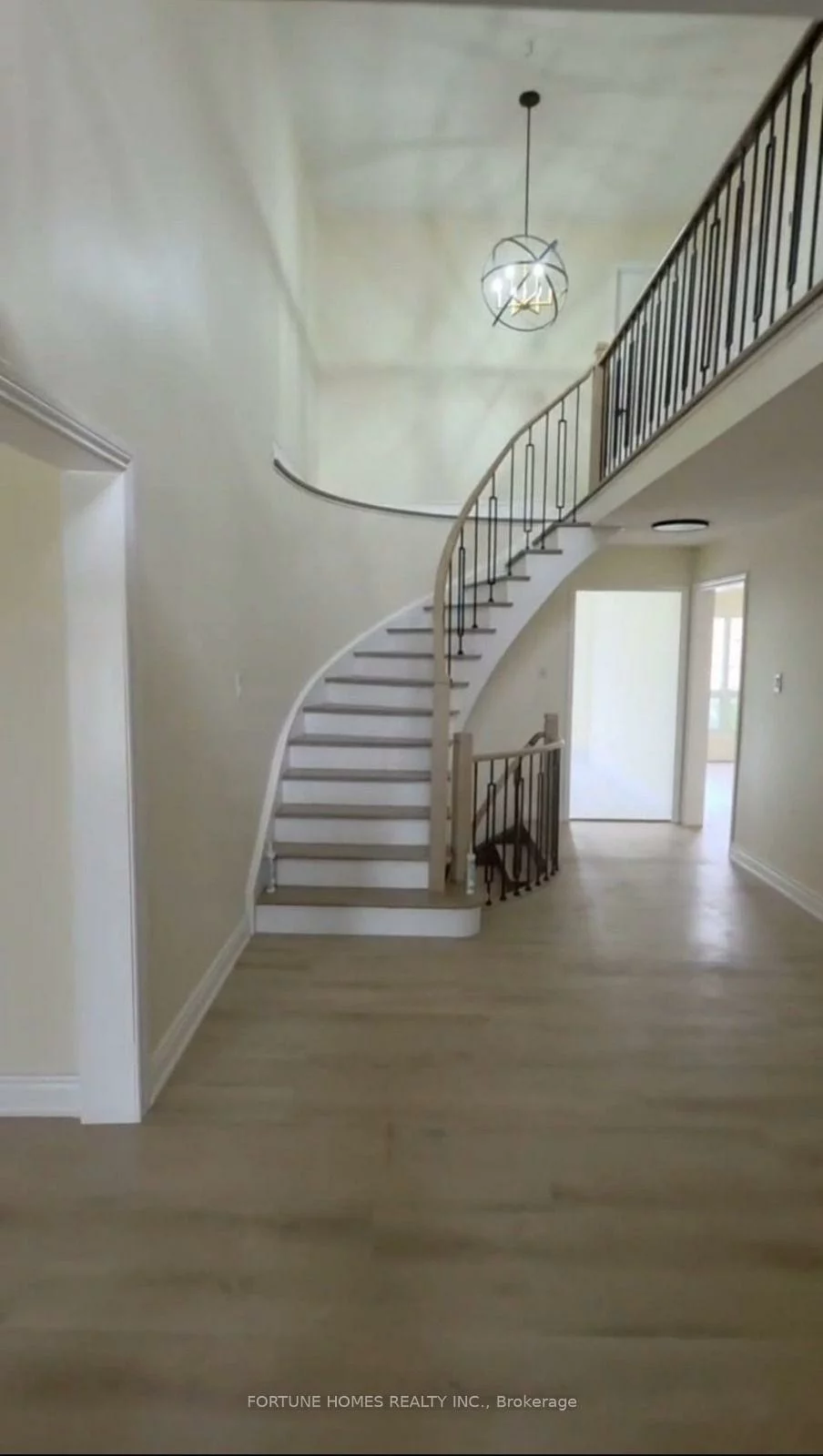 1, Ortona, Fletcher's Creek South, Brampton