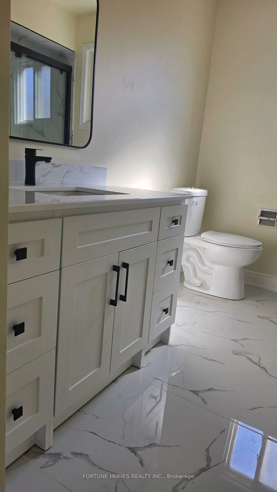 1, Ortona, Fletcher's Creek South, Brampton