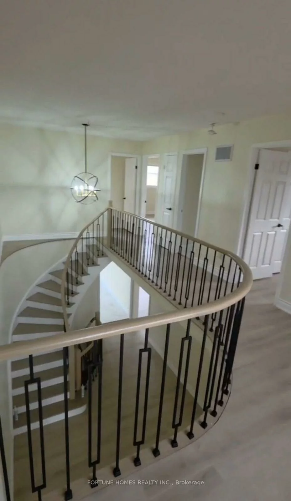 1, Ortona, Fletcher's Creek South, Brampton