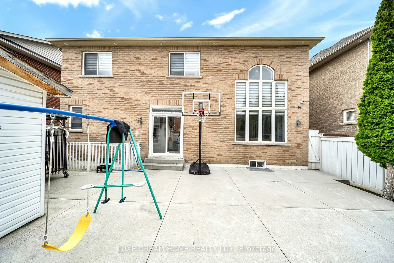 16, Powell, Sandringham-Wellington, Brampton