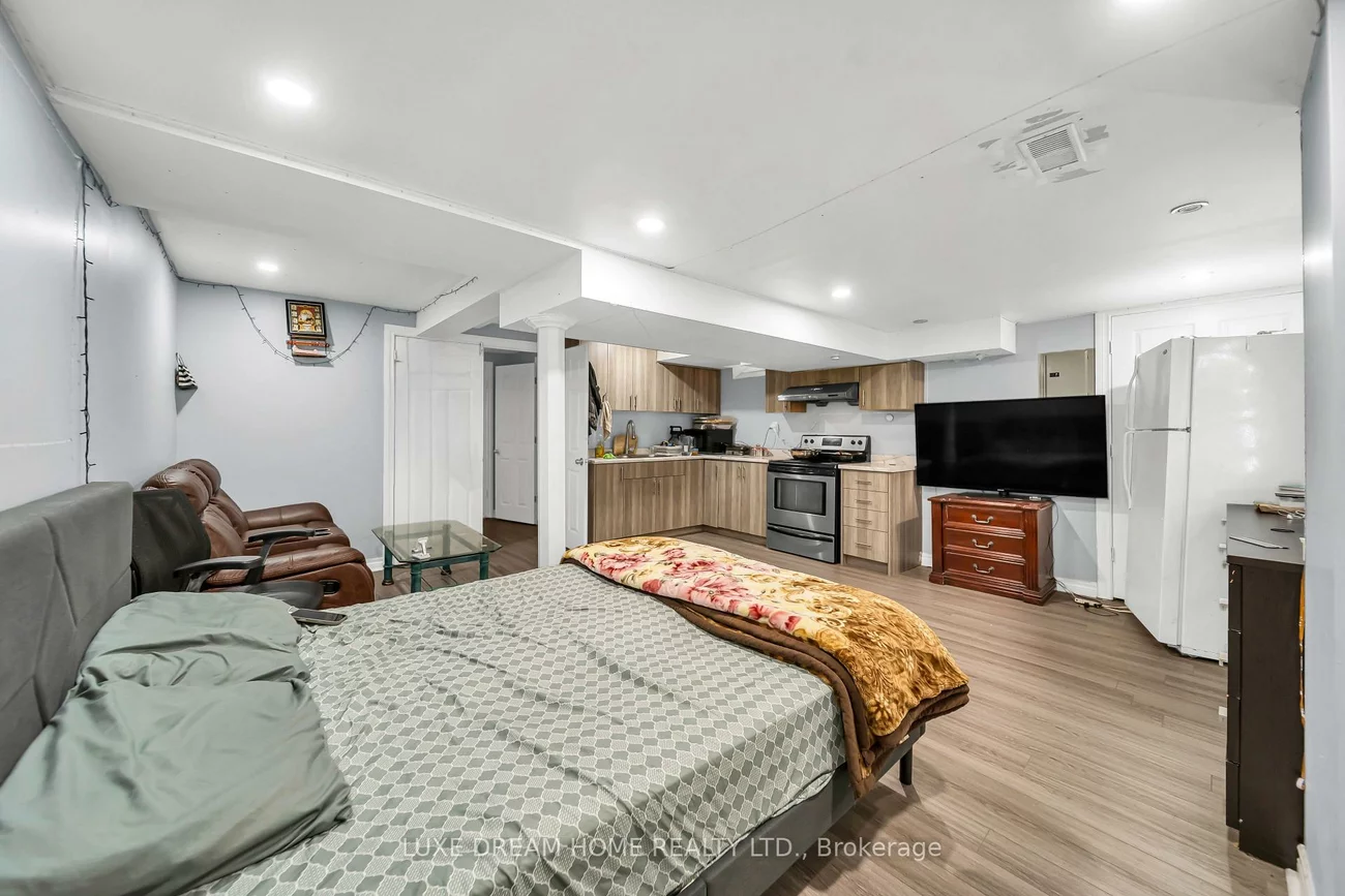 16, Powell, Sandringham-Wellington, Brampton