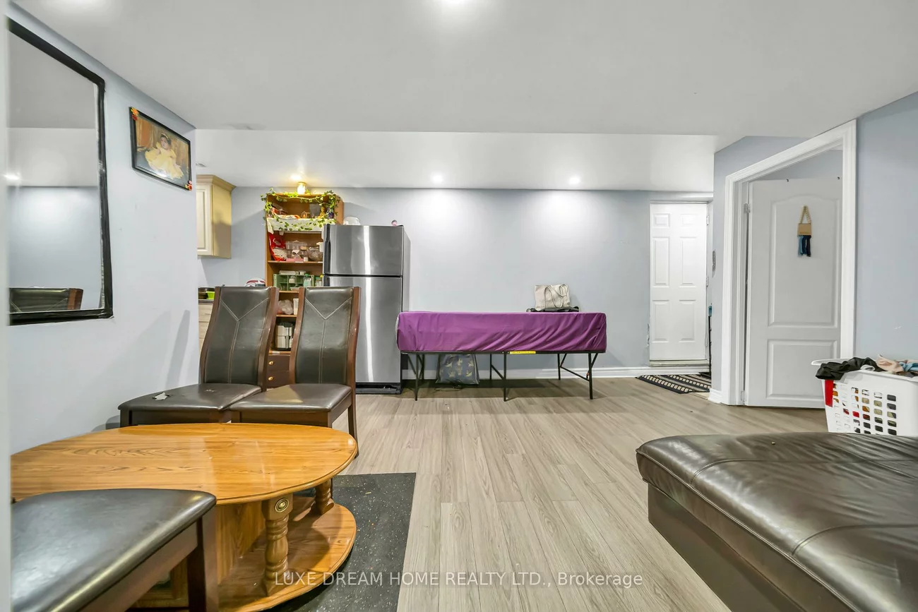 16, Powell, Sandringham-Wellington, Brampton