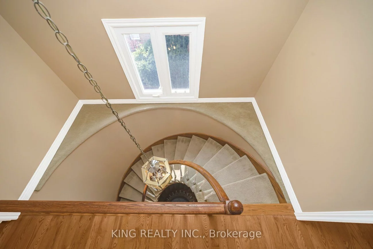 52, Leeward, Westgate, Brampton