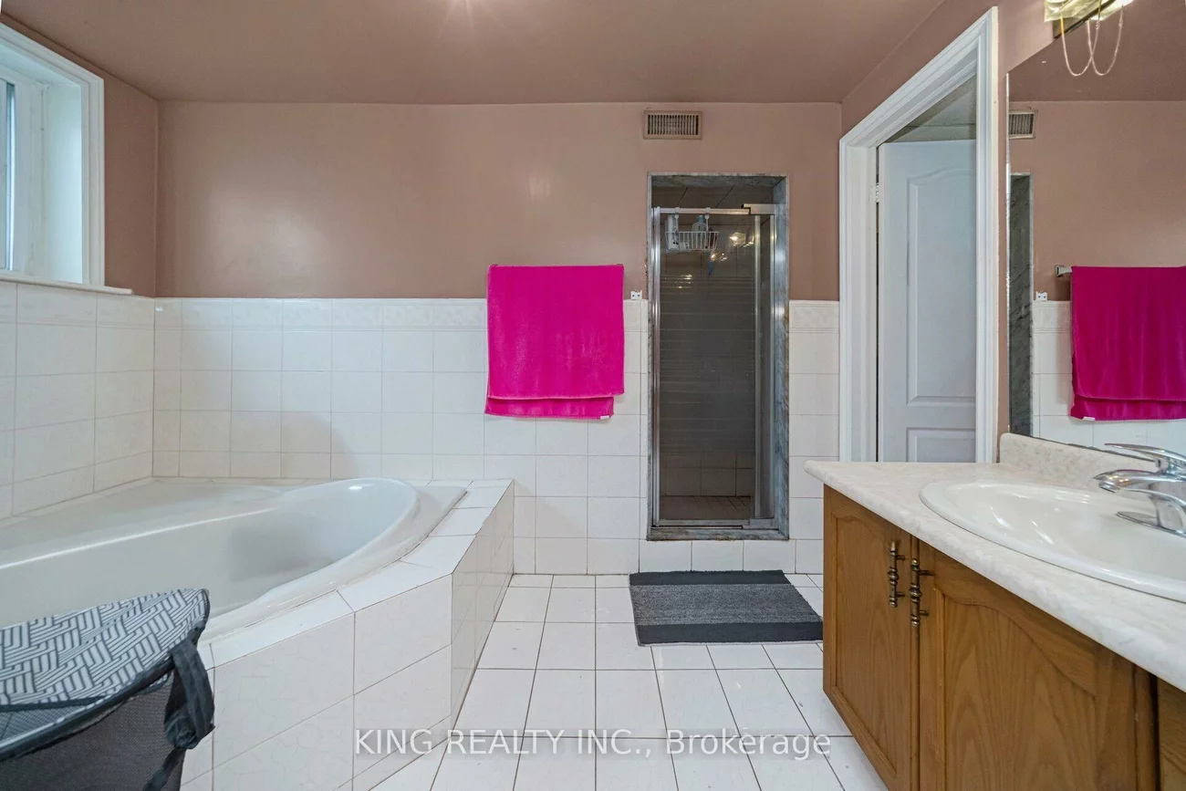 52, Leeward, Westgate, Brampton