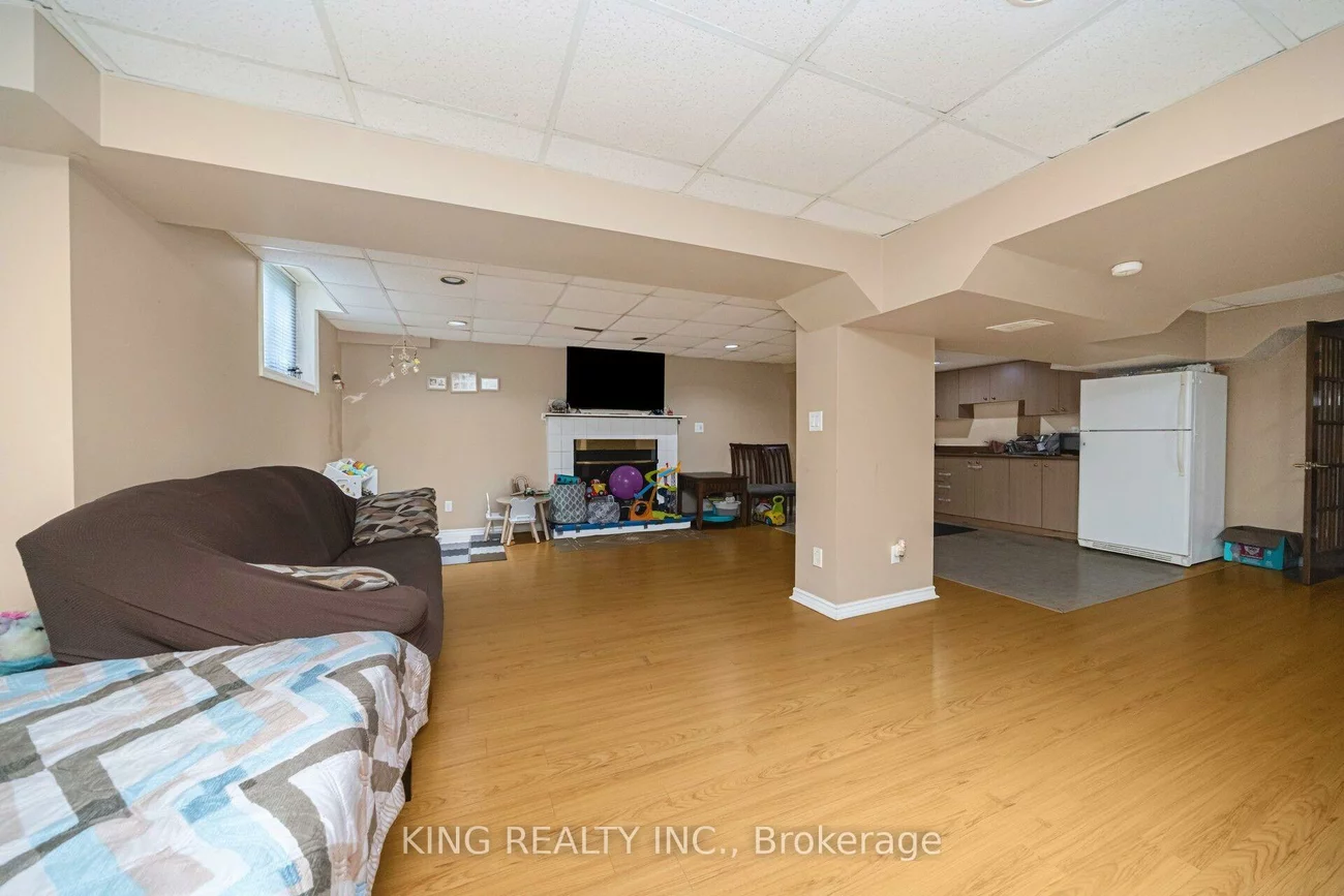 52, Leeward, Westgate, Brampton