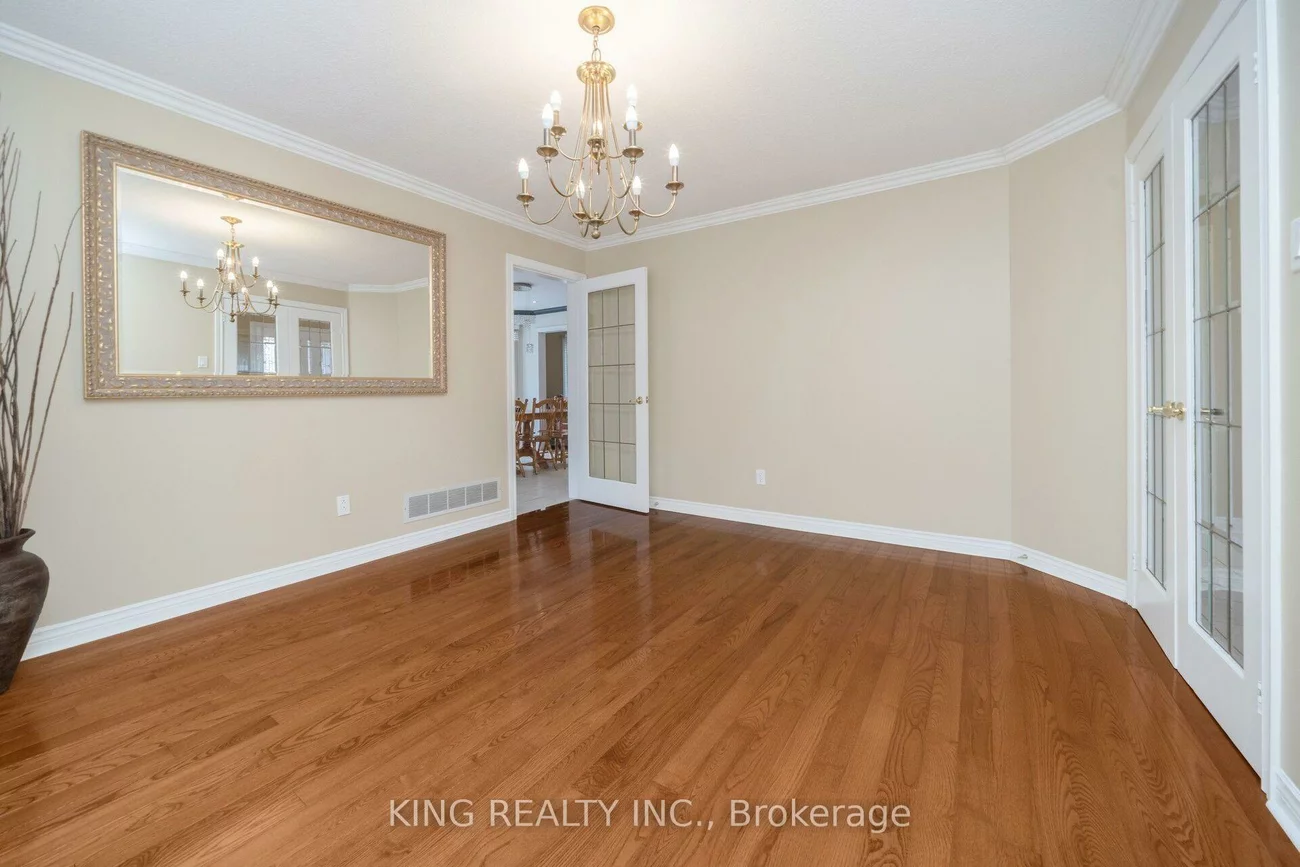 52, Leeward, Westgate, Brampton