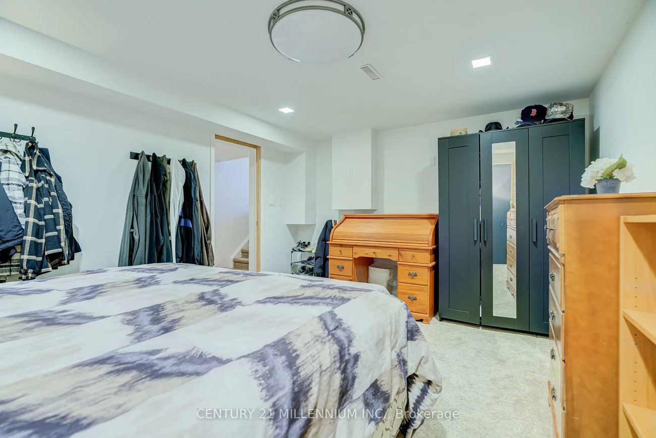 31, Mansfield, Central Park, Brampton