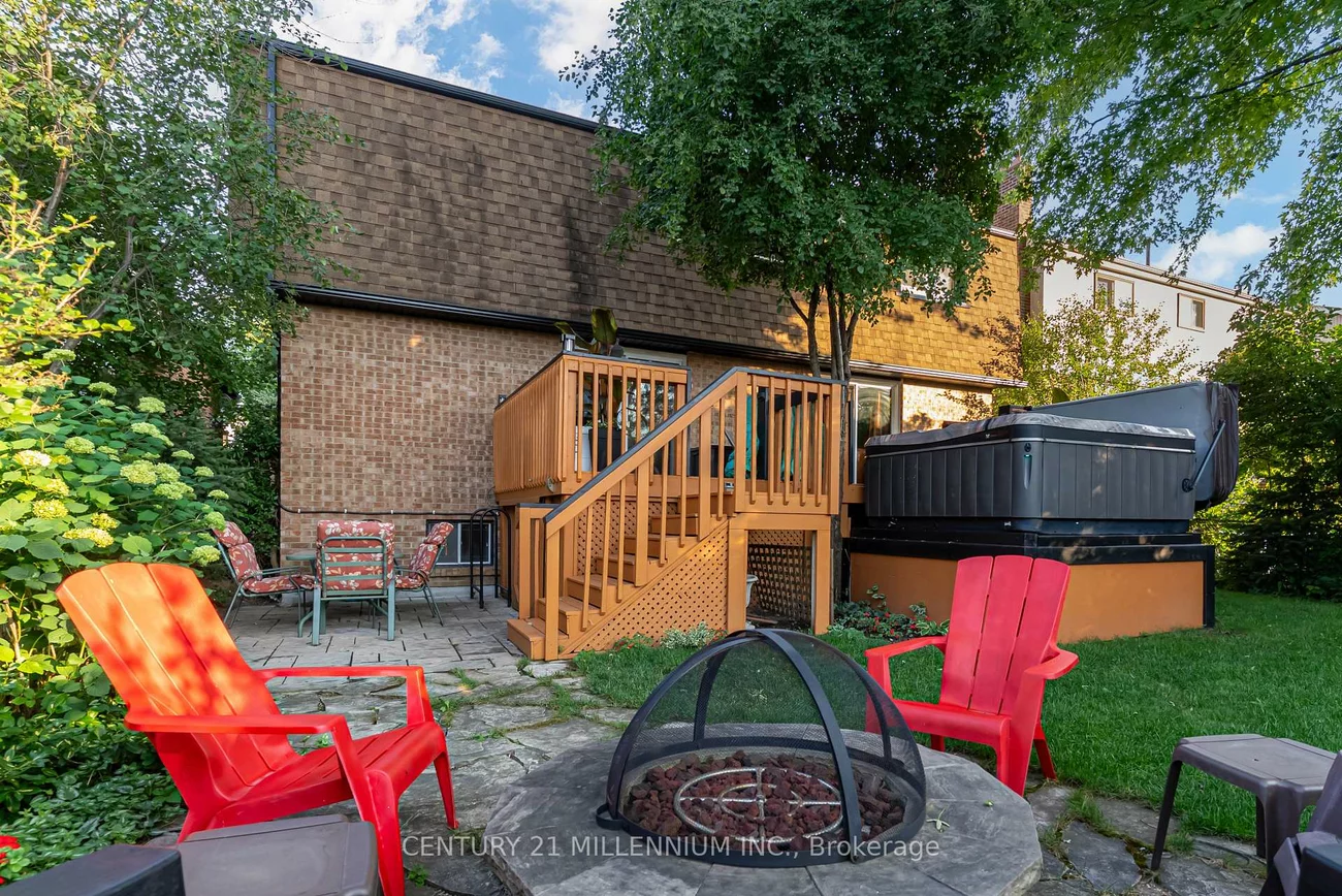 31, Mansfield, Central Park, Brampton