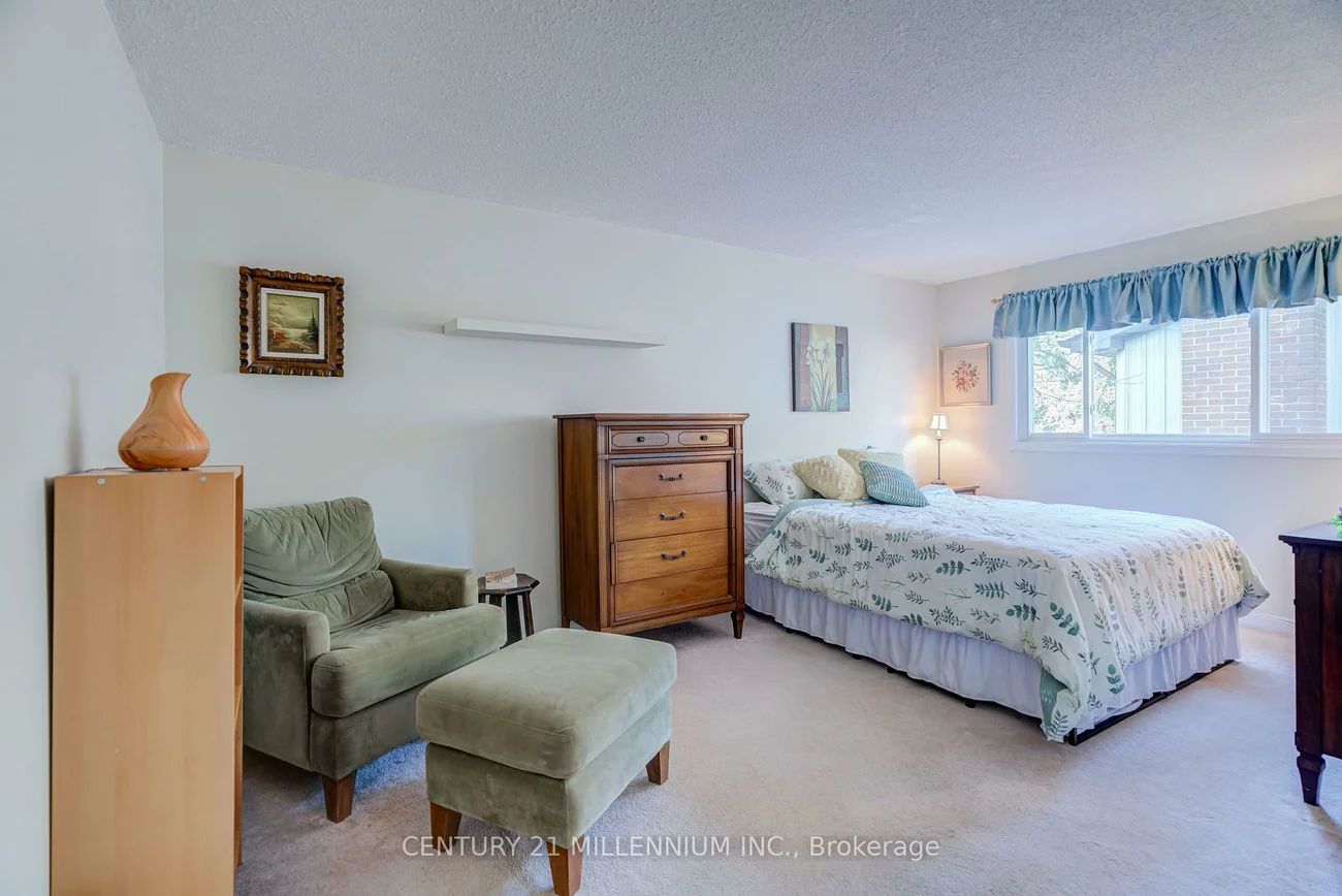 31, Mansfield, Central Park, Brampton