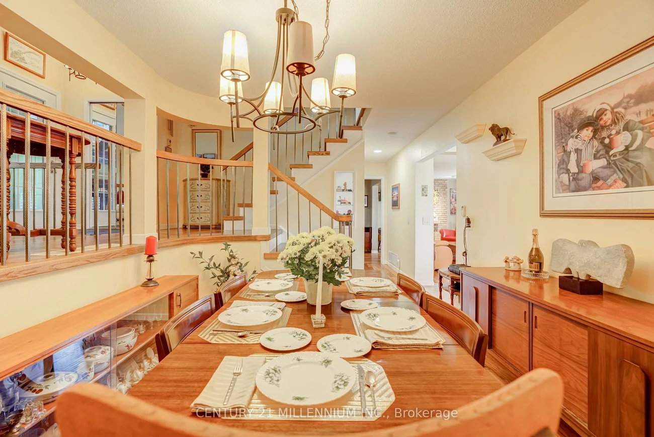 31, Mansfield, Central Park, Brampton