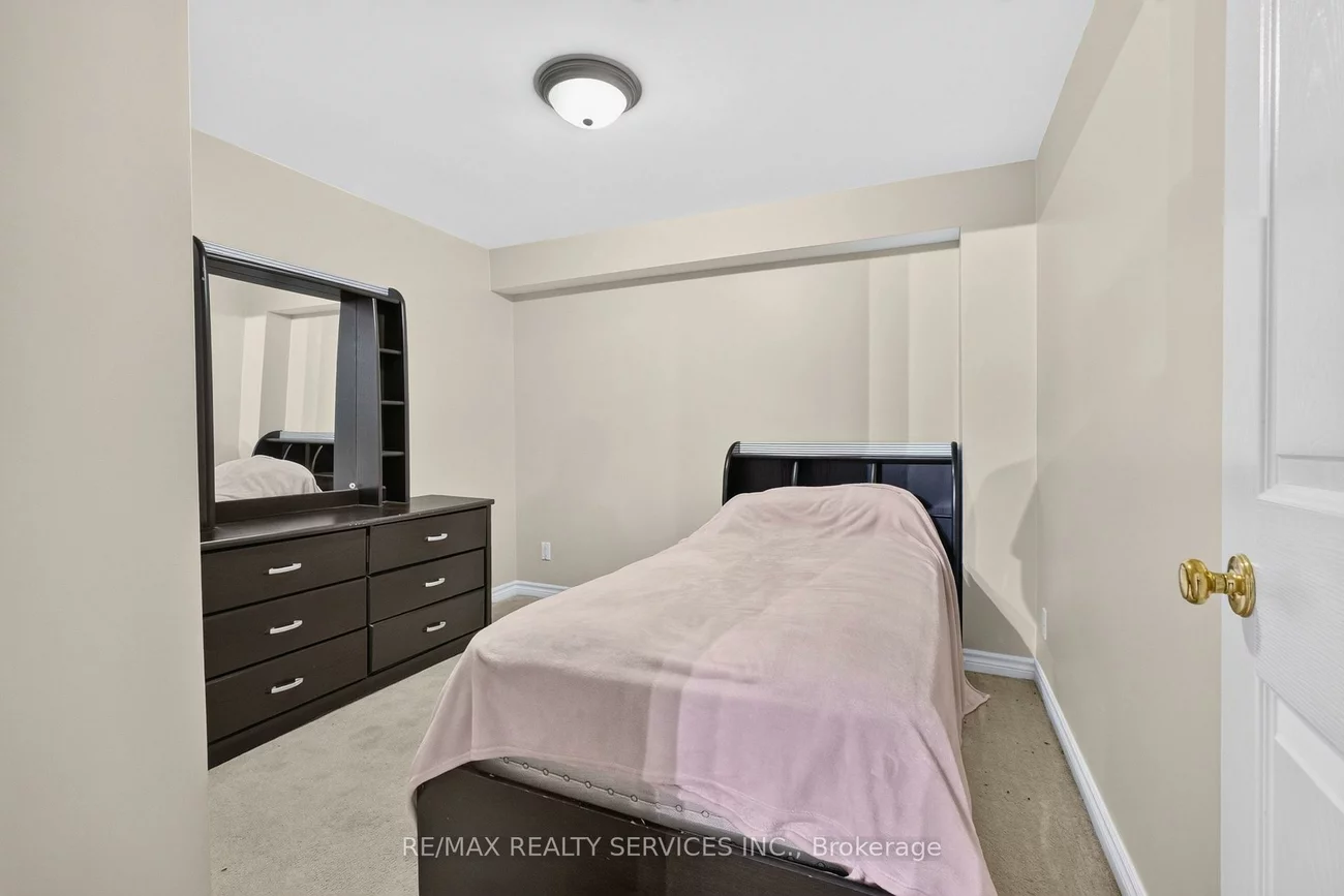 30, Nasmith, Westgate, Brampton