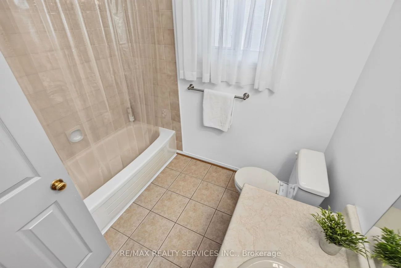 30, Nasmith, Westgate, Brampton