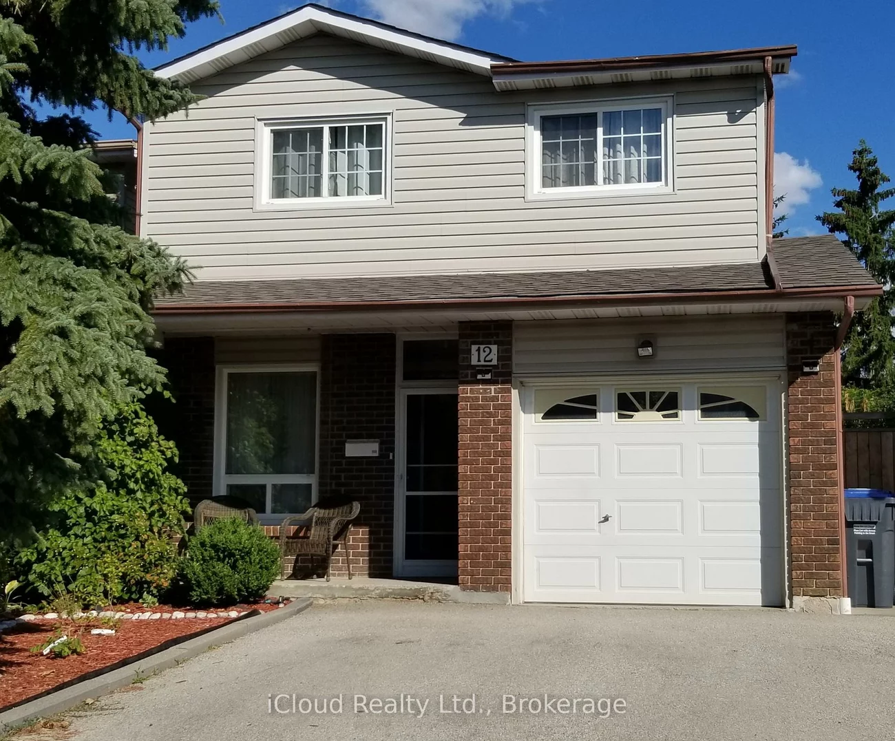 12, Simmons, Madoc, Brampton