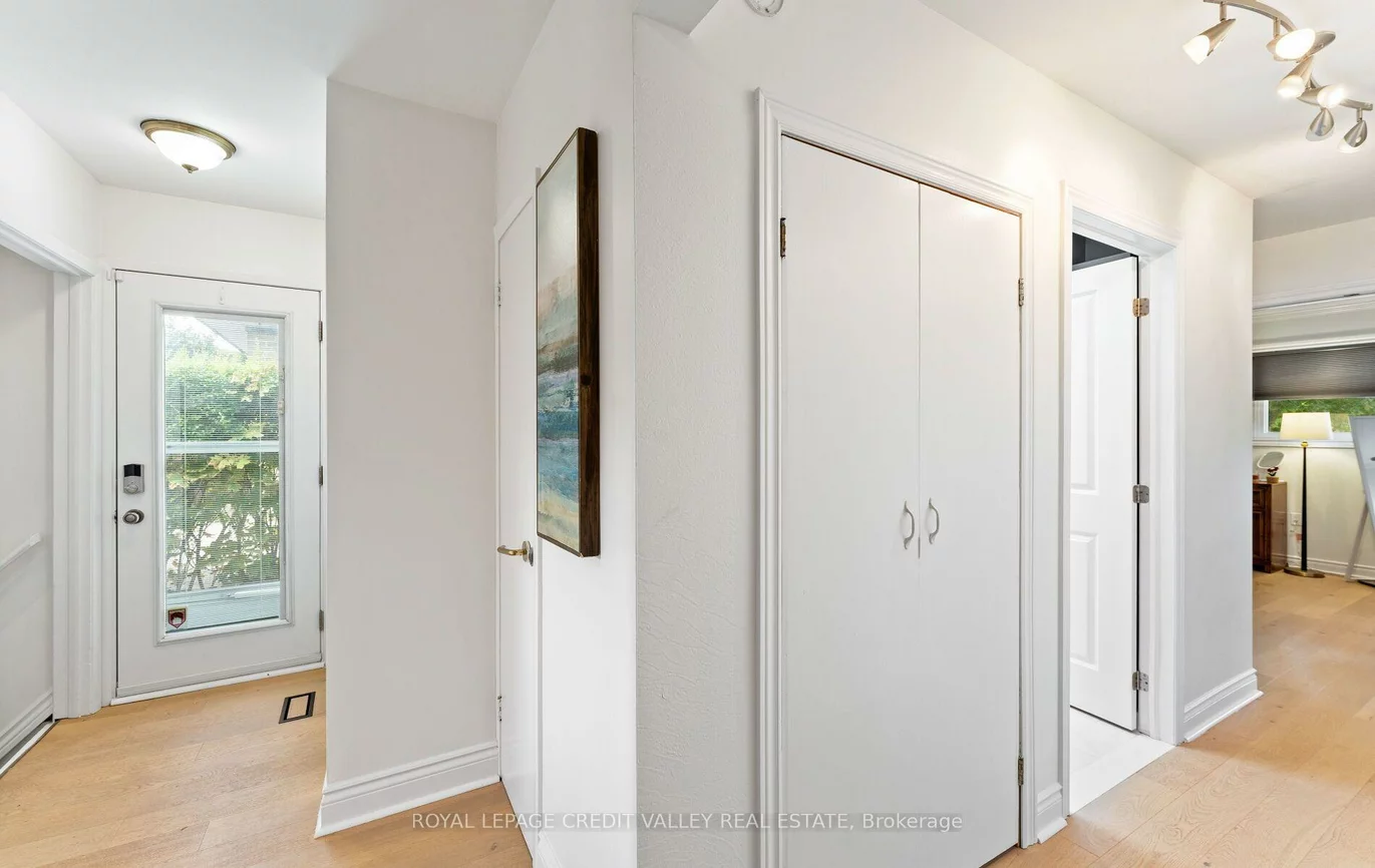 34, Abbey, Brampton East, Brampton