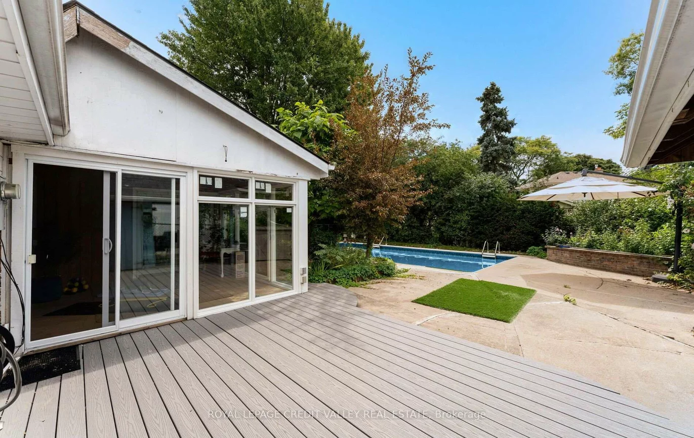 34, Abbey, Brampton East, Brampton