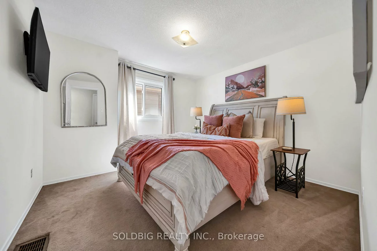 76, Banting, Fletcher's West, Brampton