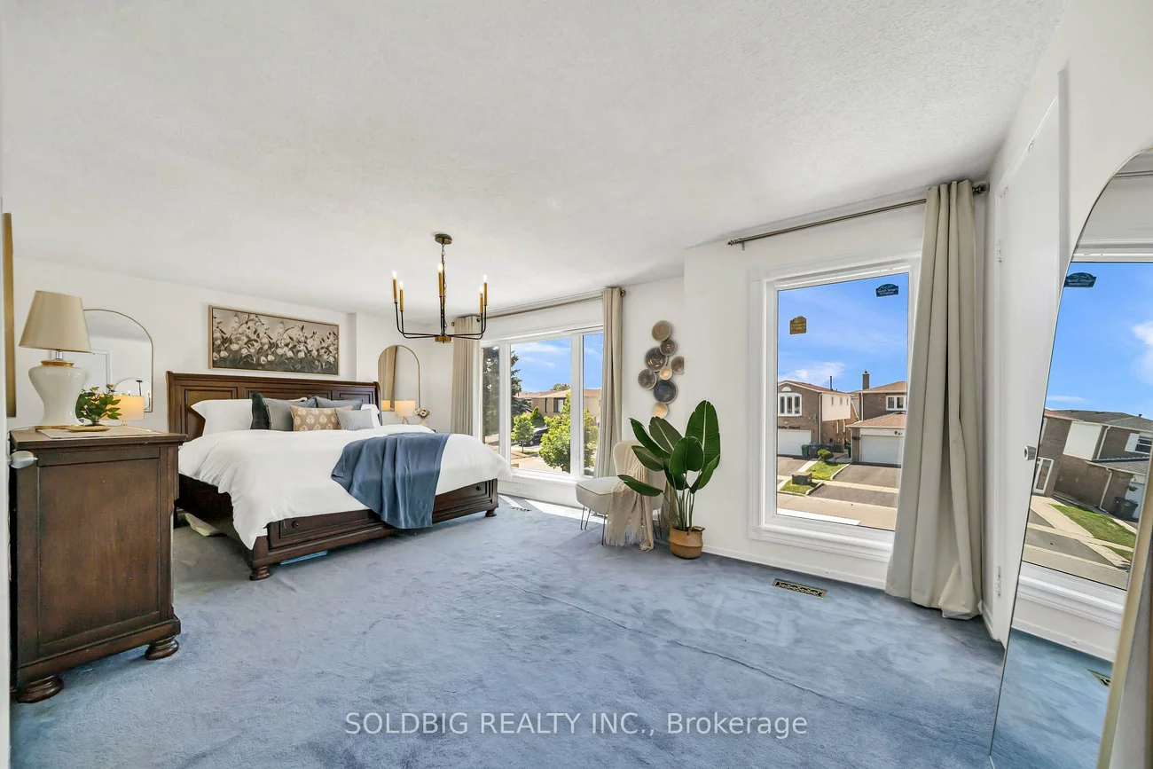 76, Banting, Fletcher's West, Brampton