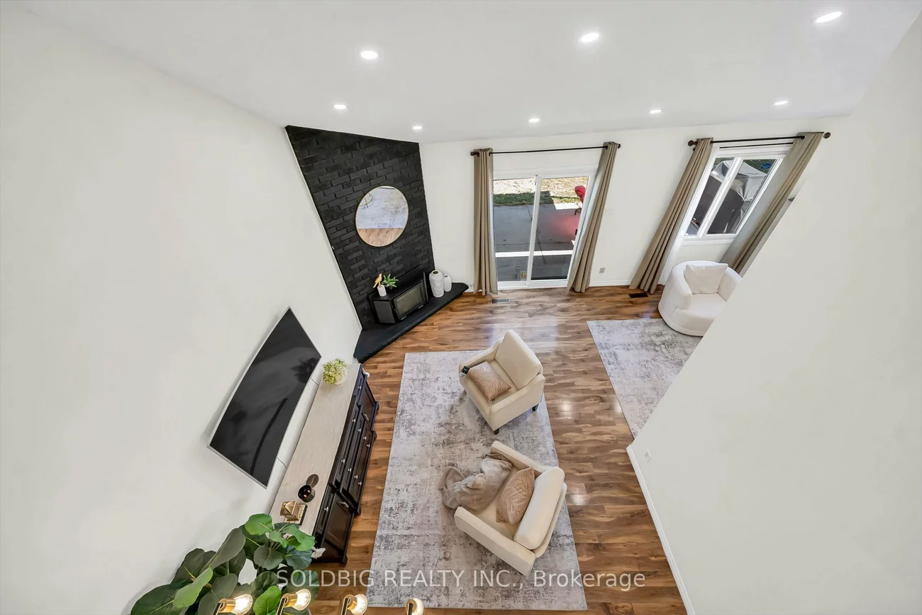 76, Banting, Fletcher's West, Brampton