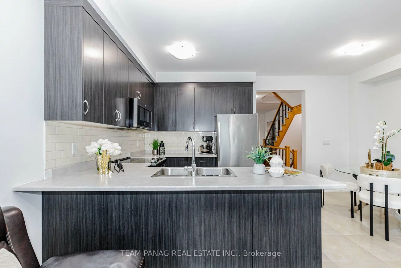 9, Faye, Bram East, Brampton