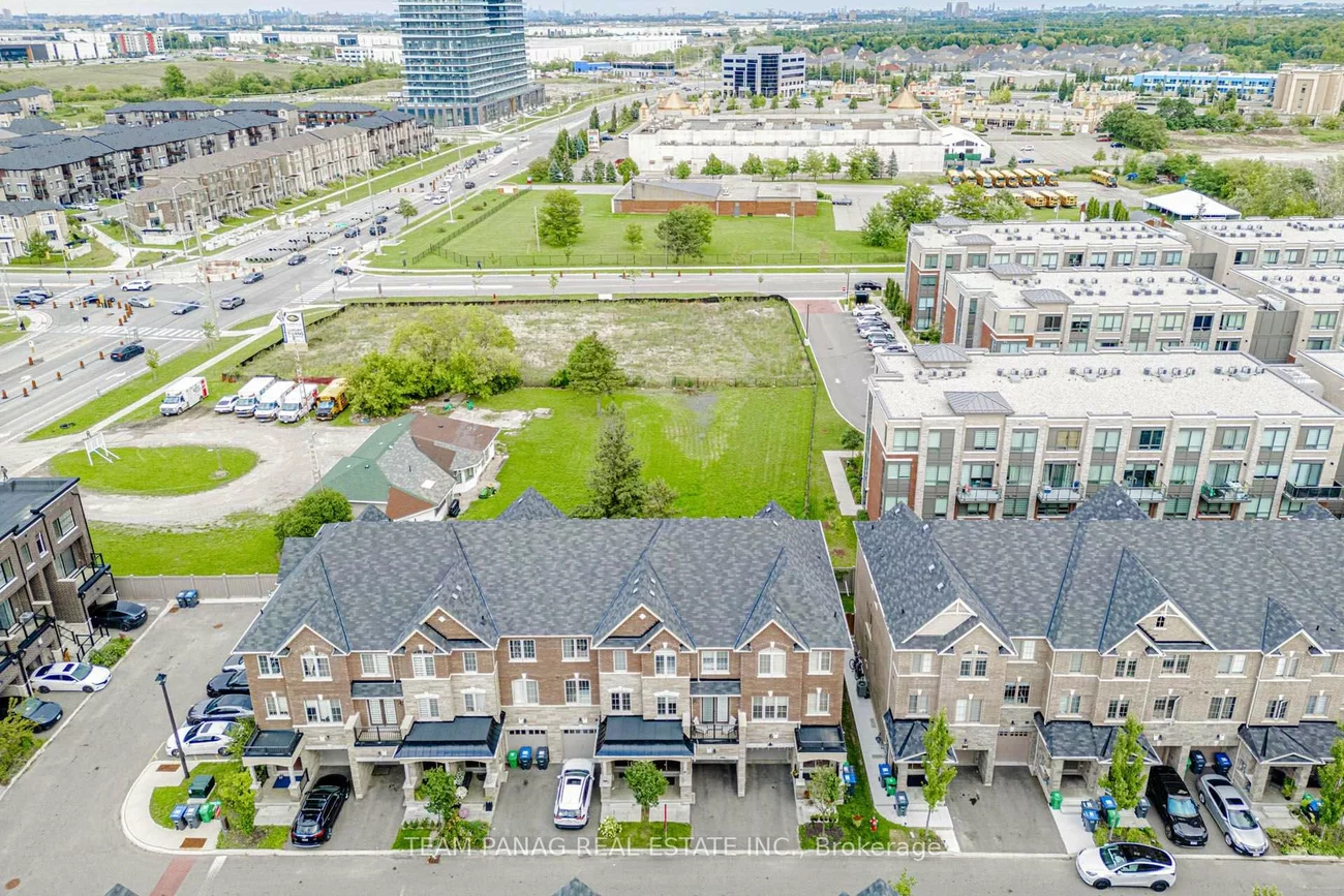 9, Faye, Bram East, Brampton