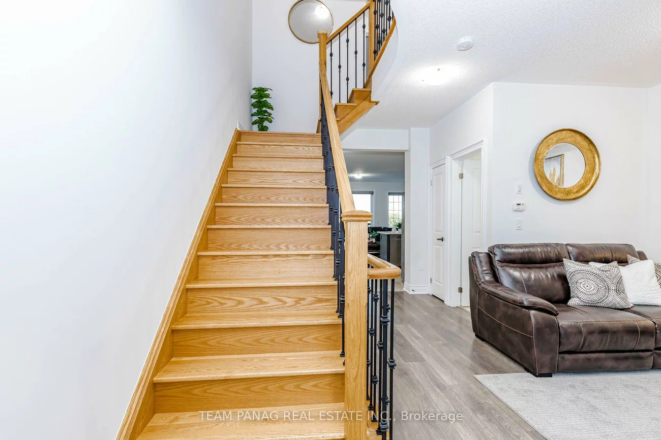 9, Faye, Bram East, Brampton