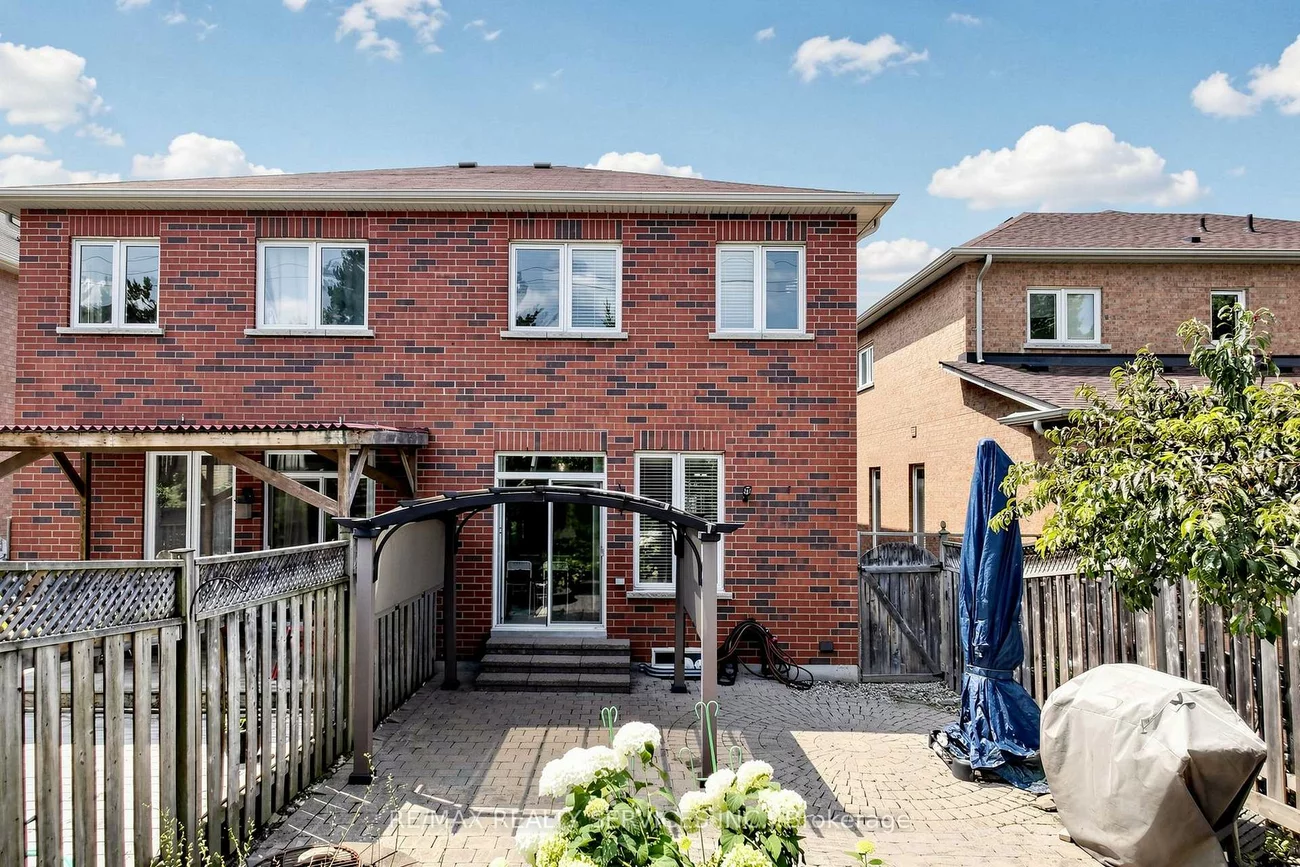50, Rocky Point, Madoc, Brampton